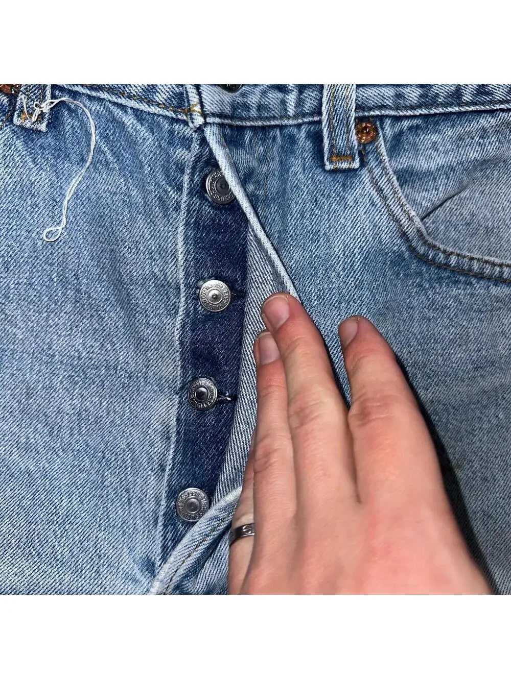 Levis 501 Vintage 90s USA XX Straight Leg Jeans Blue Light Wash 34x36 Act 32x32